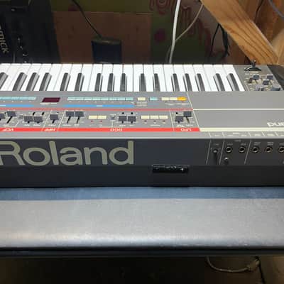Roland Juno-106 61-Key Programmable Polyphonic Synthesizer image 10