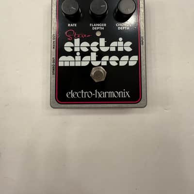 Electro-Harmonix Stereo Electric Mistress | Reverb