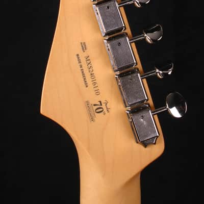 Fender 70th Anniv. Player Strat RW - NN image 12