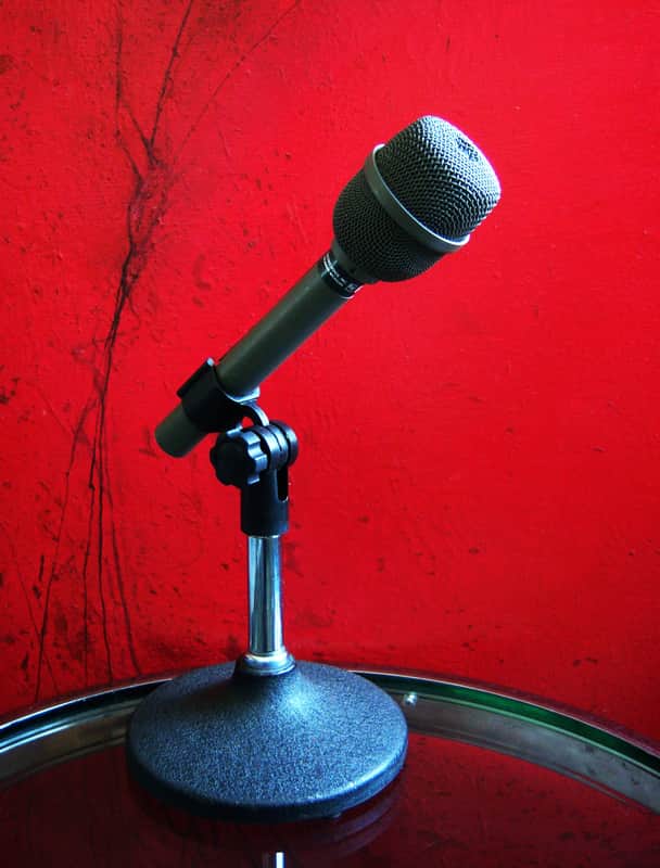 Vintage 1980's Electro-Voice PL11 / RE11 Supercardioid Dynamic Microphone Low Z w mic clip RE10 RE15 RE16 image 1