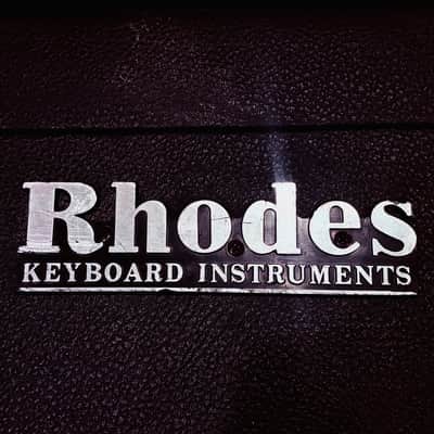 Rhodes Piano Bass - Black image 9
