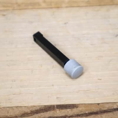 E-mu EP422-02 Gray Power Button Cap with Extender for Proteus 1000/2000 U237397