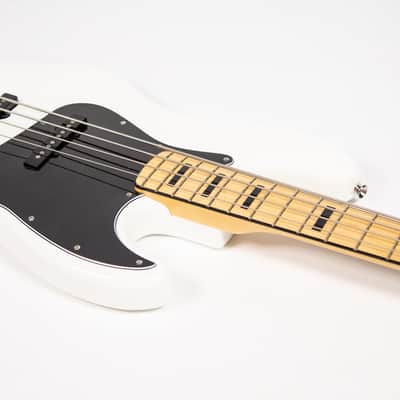 Squier Jazzbass Owned by Travis Barker image 12