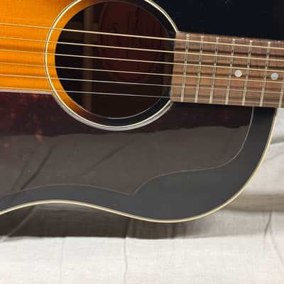 Epiphone J-45 j45 Acoustic Guitar with Road Runner Case 2021 image 6