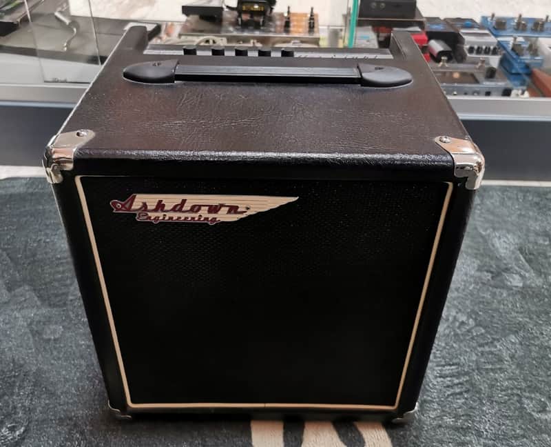 Ashdown After Eight 1x8 15w bass combo amplifier image 1