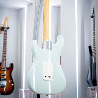 Fender Japan 2025 Traditional Late 60s Strat Rw Sonic Blue image 10