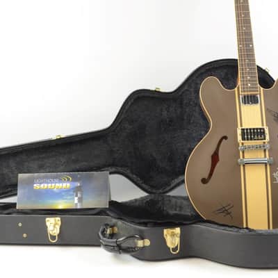 Gibson Tom Delonge ES-333 Guitar - Brown Stripe w/ OHSC - Signed