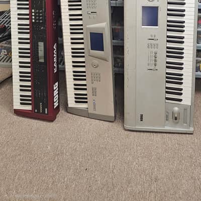 Korg Triton Pro X 88-Key 62-Voice Polyphonic Workstation 1999 - 2000 - Silver image 12