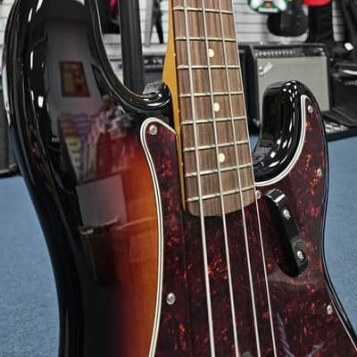 Fender Vintera II 60s Precision Bass - Mint image 10
