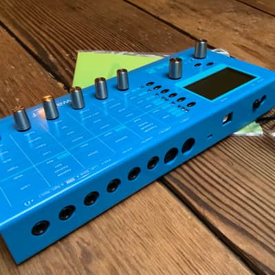 Waldorf Pulse 2 Analog Synthesizer - Anniversary Blue