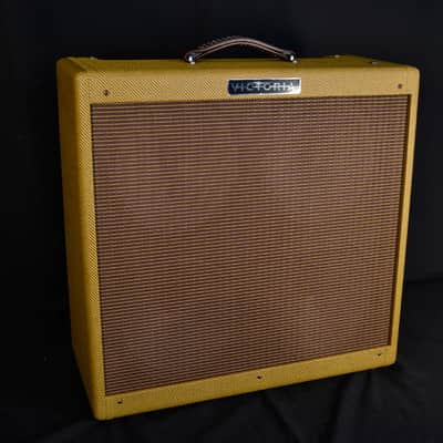 Victoria Model 45410 45 Watts 5881 Tubes 5F6-A Type Circuit Tweed image 1