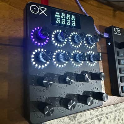 OXI Instruments E16 Rotary MIDI Controller image 2