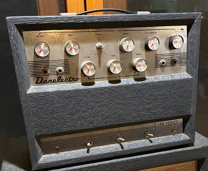 Vintage 1960's Danelectro DS 100 Piggyback 100 Watt Tube Amplifier Head - 1485 image 1