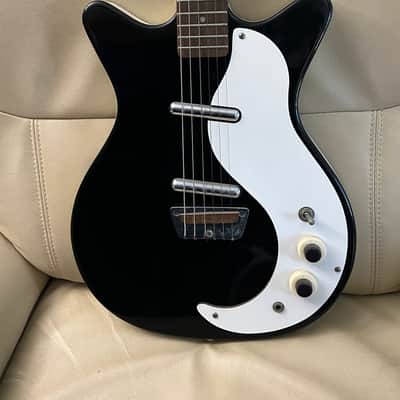 Danelectro retro 60's Black double cutaway Jimmy Page color/body style - A fun Rock tone player '59' image 1