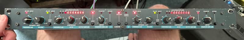 dbx 166A 2-Channel Compressor/Limiter Mid 90s - Black image 1