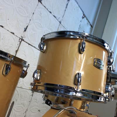 Yamaha Stage Custom Birch Drum Set 22-10-12-16in + 14in snare image 3