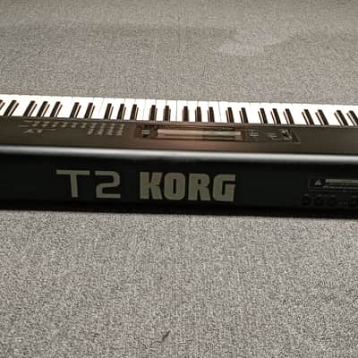 Korg T2 EX image 6