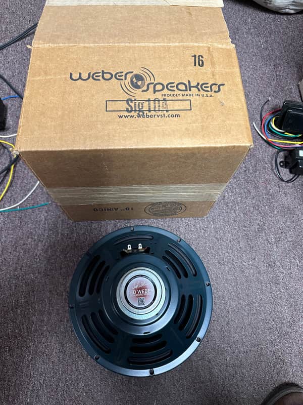 Weber Signature Series, 10" Sig10A-16 ohm (NOS) image 1