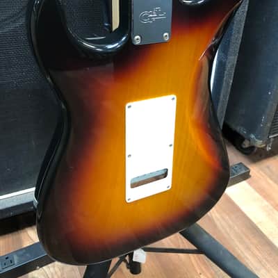 G&L Legacy 97-98 - Sunburst image 12