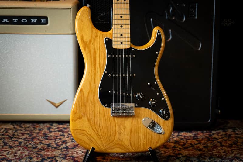 Fender Stratocaster Hardtail with Maple Fretboard 1979 - Natural Near Excellent Condition. Collectors Grade. - Very Good