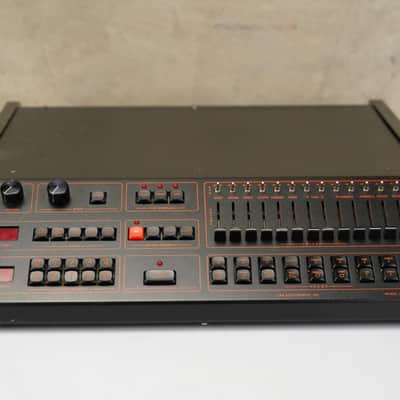Linn LM-1 Drum Computer Machine #56478 image 25