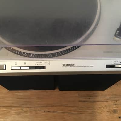 Vintage Technics SL-D202 Turntable - Works image 2
