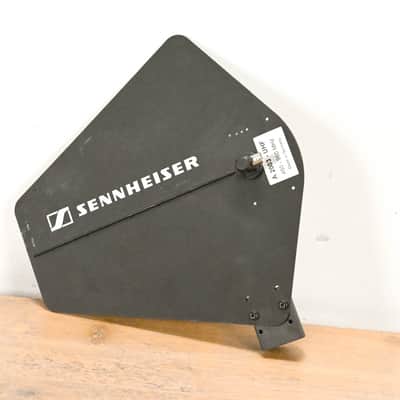 Sennheiser A 2003-UHF Passive Directional Antenna CG012VX image 1