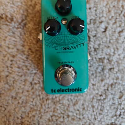 TC Electronic HyperGravity Mini Compressor 2017 - Present - Teal image 1