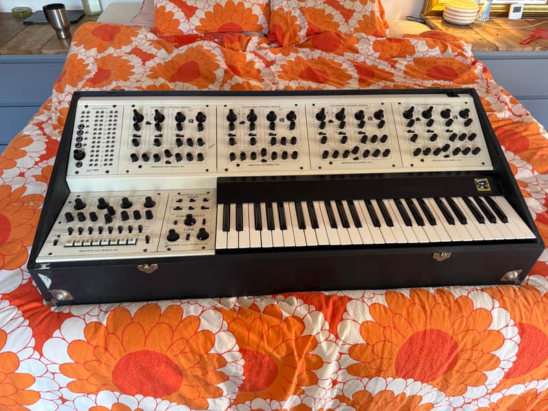 OBERHEIM FVS - 1 Fully patchable!! ( reversable mod by "AnalogSweden" ) image 1