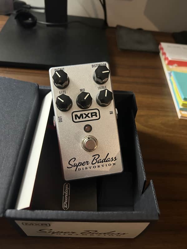 MXR M75 Super Badass Distortion