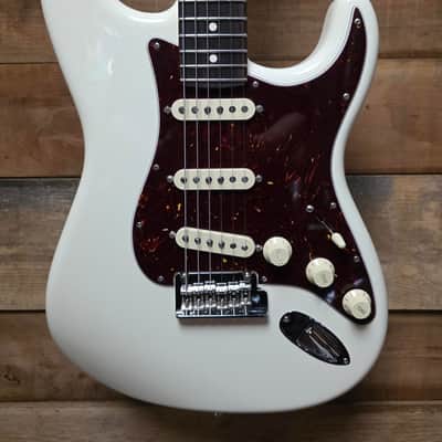 2025 Fender American Professional II Stratocaster® (Pre-Owned) - Olympic White w/ Hard Case image 2