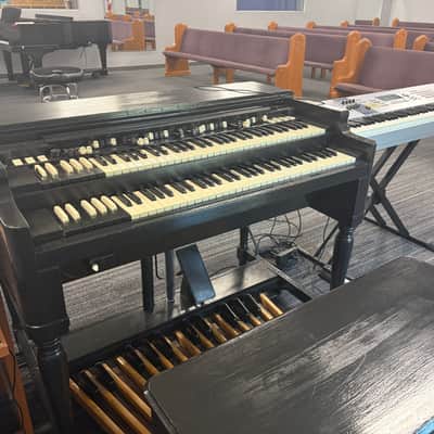 Hammond B3 Organ w/ 122 Leslie Speaker, 25-Note Pedalboard & Bench! image 12