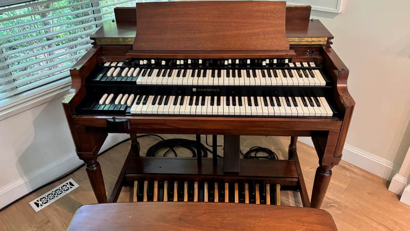 Hammond B3 Organ with Leslie Speaker 1973 image 1