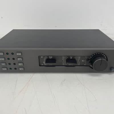 Quad - 34 Control Unit/303 Power Amplifier - Inc. Power/AUX Cable image 3