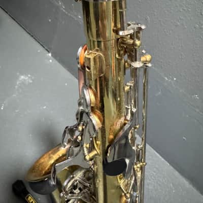Vito Student Model Alto Saxophone (Used) image 7