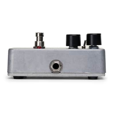 Electro-Harmonix Bass Clone Analog Chorus Pedal – Authorized Dealer image 9