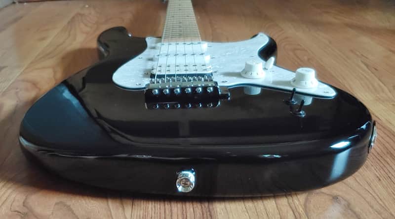 2008 Fernandes Retrorocket Pro With Sustainer Black Free Shipping