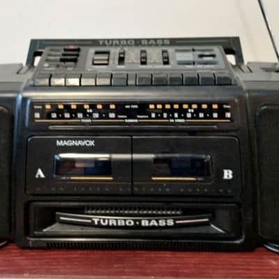 Magnavox AW-7590 Turbo Bass Dual Cassette Boombox Radio Ghetto Blaster image 1