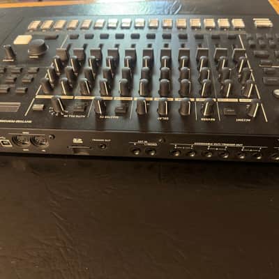 Roland TR-8S AIRA Rhythm Performer with Sample Playback 2018 - Present - Black image 4