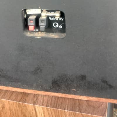 Infinity Qe speakers in very good condition - 1970's image 1