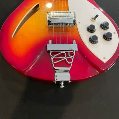 IYV IP-340 SB Semi-Hollow Body Sunburst image 5