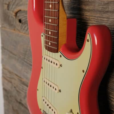Used Fender 2006 Custom Shop 1960 Stratocaster Relic - Fiesta Red w/OHSC image 4
