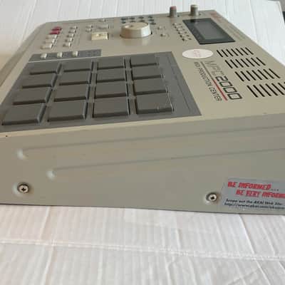 Akai MPC2000 MIDI Production Center 1997 - 2001 - Grey image 13