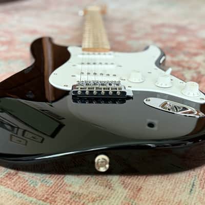 Fender Stratocaster 1995 Squier Series Maple Neck Made in Mexico MIM Black Gig Bag image 7