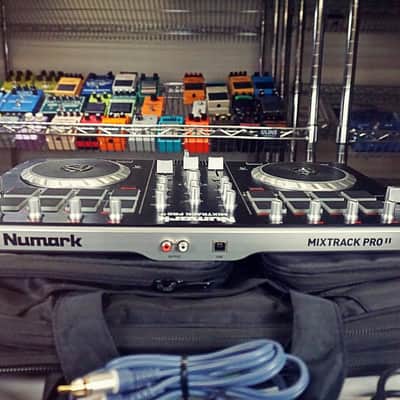 Numark Mixtrack Pro 2 2-Channel DJ Controller with Audio I/O image 4