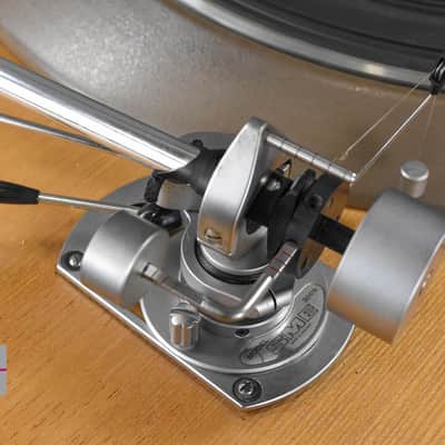 DENON DP-3000 Direct Drive Turntable + DK-100 w/SME 3009 in Good