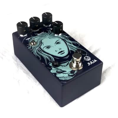 Used Walrus Audio Julia V2 Analog Chorus & Vibrato Guitar Effects Pedal image 2