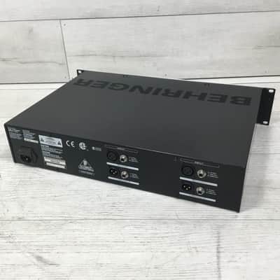 Behringer Tube UltraGain T1953 Microphone PreAmp Rack image 9