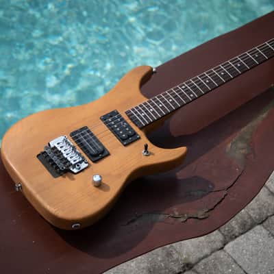 1990's Washburn Nuno Bettencourt Signature Model N2 - Made in