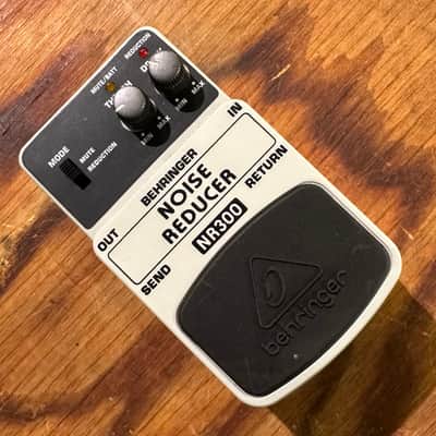 Behringer NR300 Noise Reducer Pedal image 1